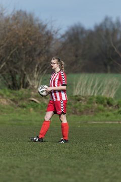 Bild 119 - C-Juniorinnen TSV Zarpen - TuS Tensfeld : Ergebnis: 2:1
